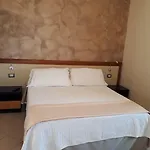 Hostel Seven &