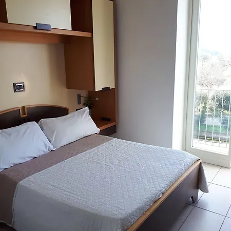 赛门客房旅馆 * 圣安吉洛