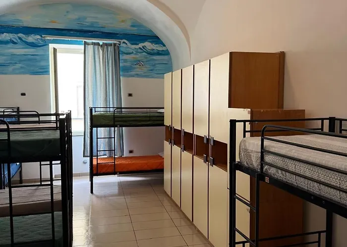 Seven & Auberge de jeunesse Sant'Agnello