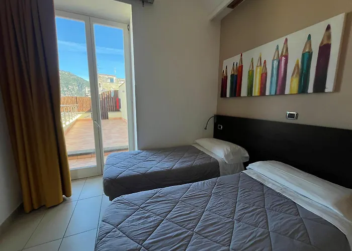 Seven & Auberge de jeunesse Sant'Agnello