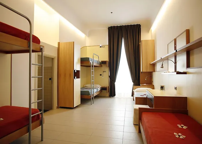 Хостел Seven & Сант'Анджелло